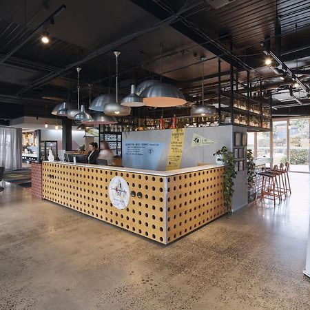 墨尔本阿图拉丹德农酒店 Doveton 外观 照片
