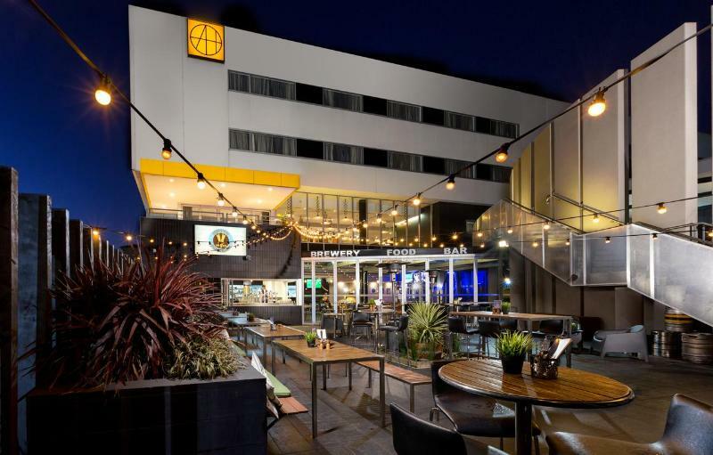 墨尔本阿图拉丹德农酒店 Doveton 外观 照片